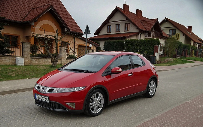 Honda Civic cena 32900 przebieg: 157000, rok produkcji 2009 z Szczebrzeszyn małe 254